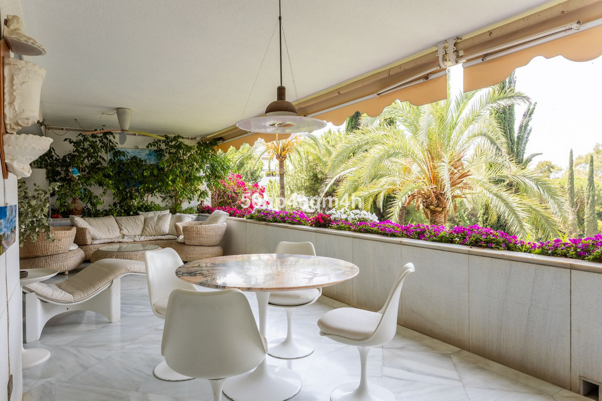 Appartement te koop in The Golden Mile | 3 slaapkamers H5078848