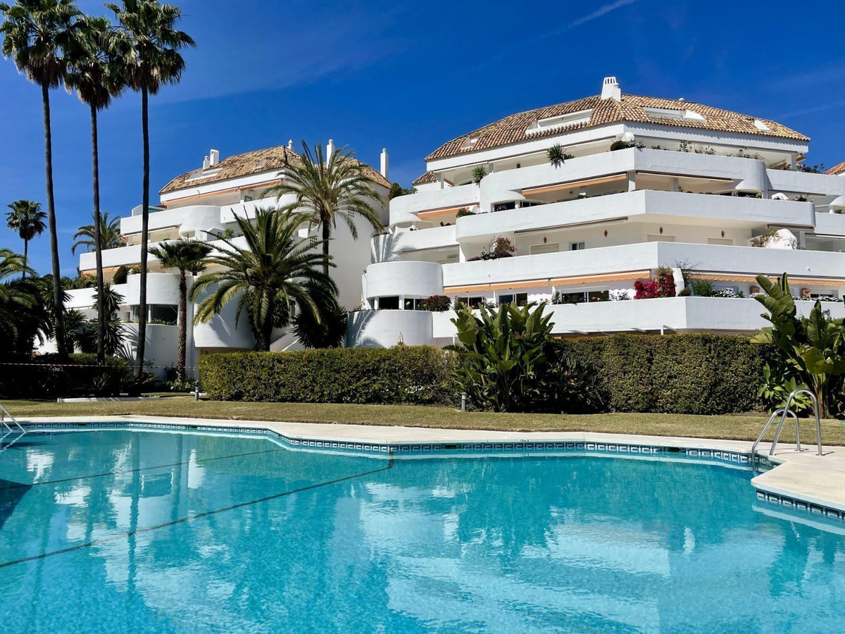 Appartement te koop in The Golden Mile | 2 slaapkamers H5079733