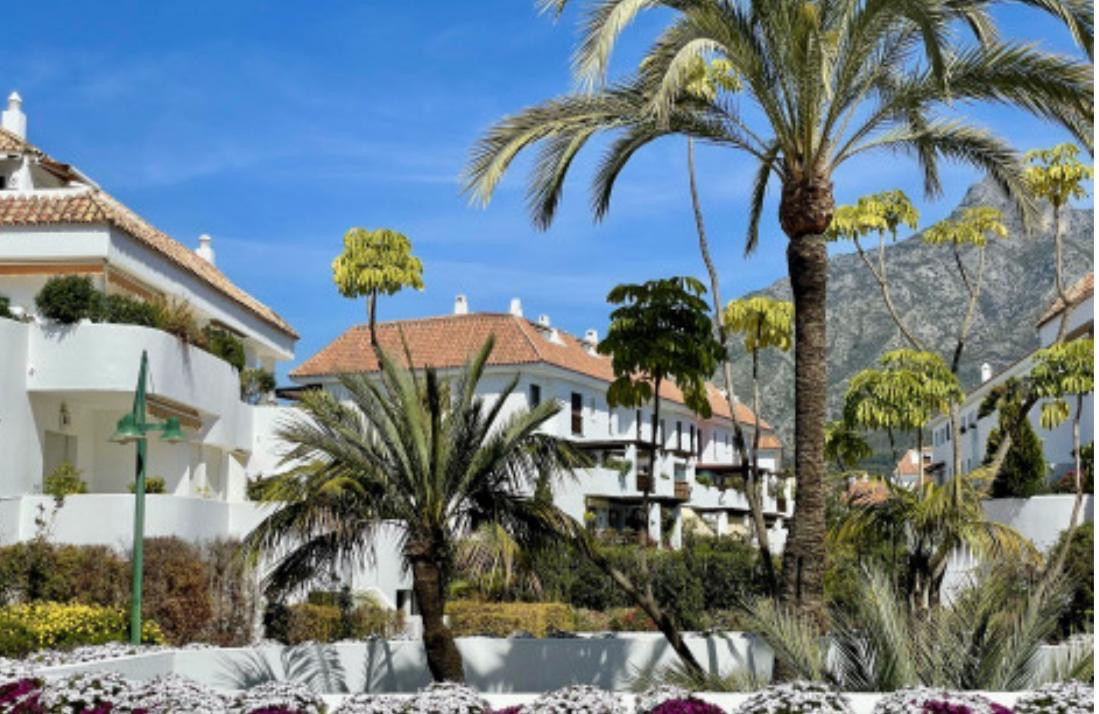 Appartement te koop in The Golden Mile | 2 slaapkamers H5079733