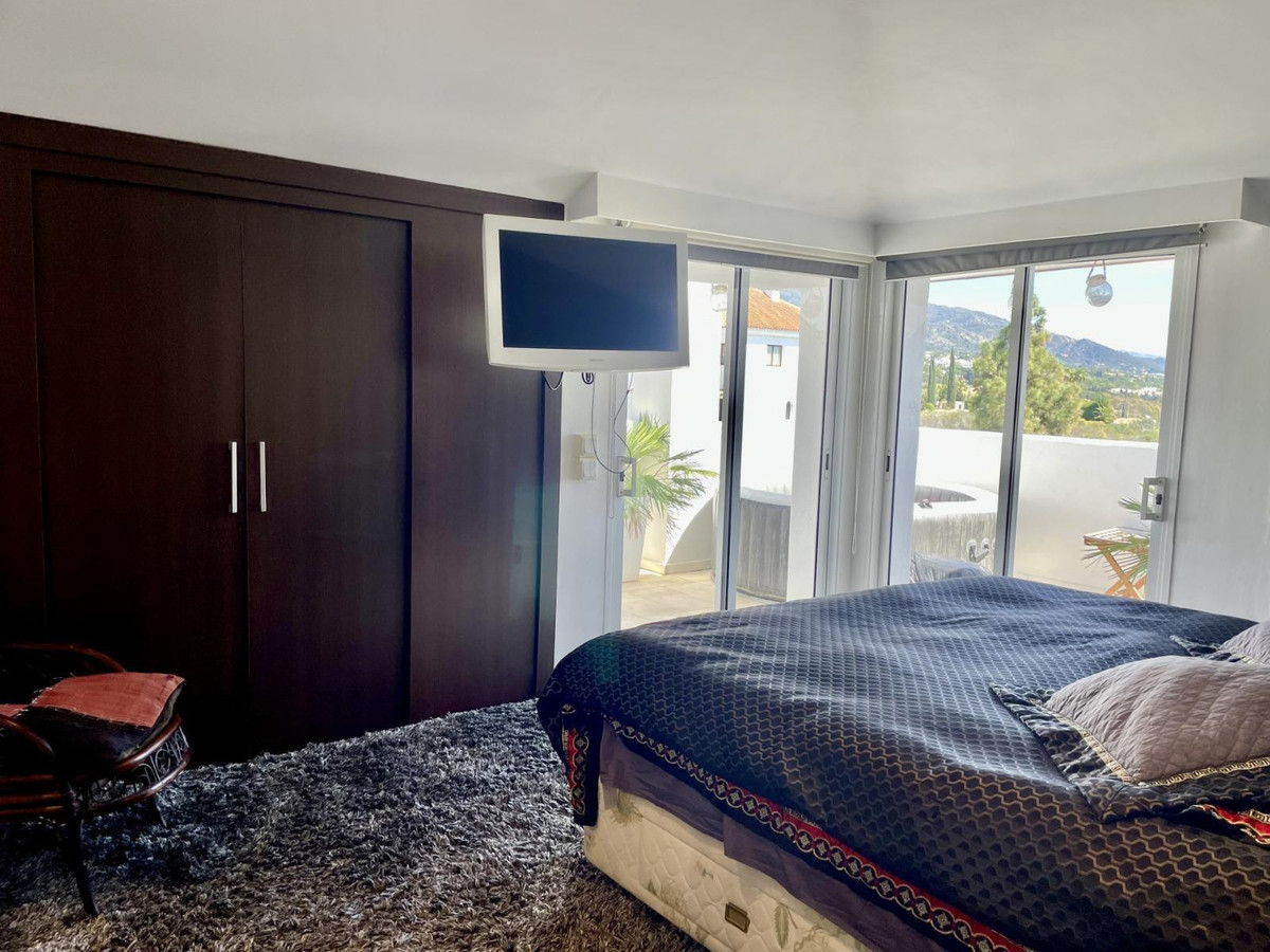 Appartement te koop in The Golden Mile | 2 slaapkamers H5079733