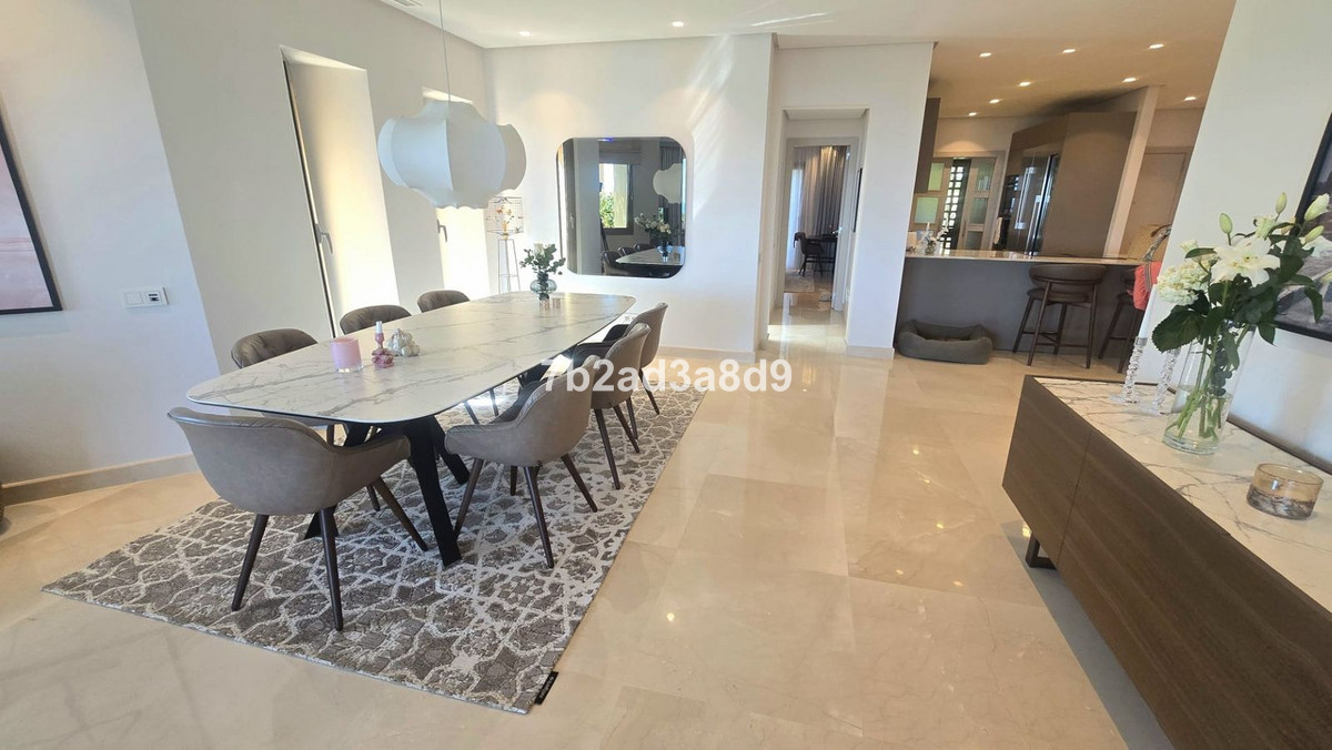 Appartement te koop in The Golden Mile | 2 slaapkamers H5080099
