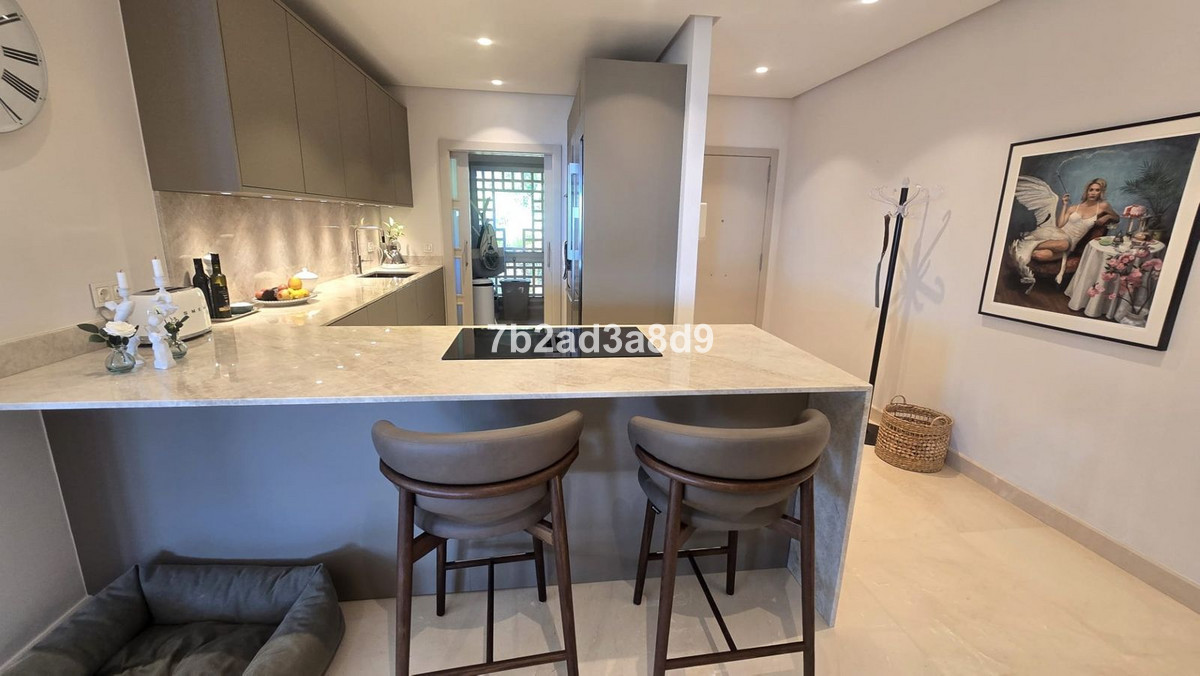 Appartement te koop in The Golden Mile | 2 slaapkamers H5080099