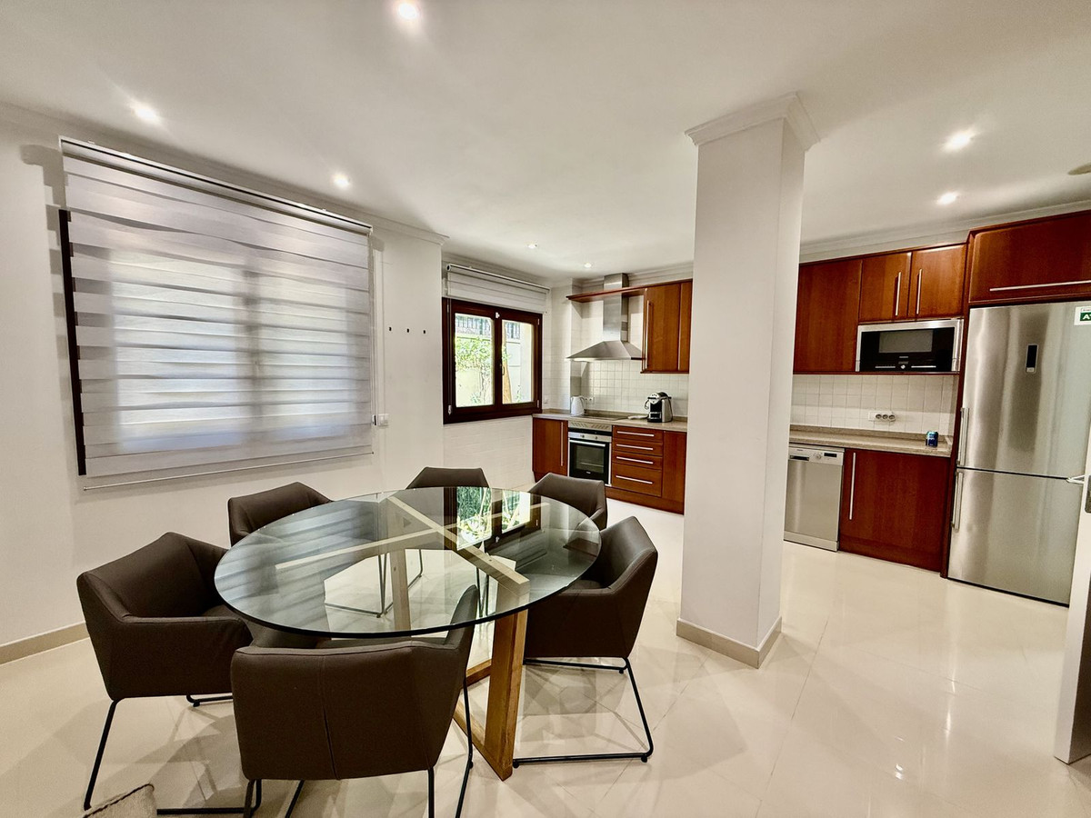 Appartement te koop in The Golden Mile | 3 slaapkamers H5080834