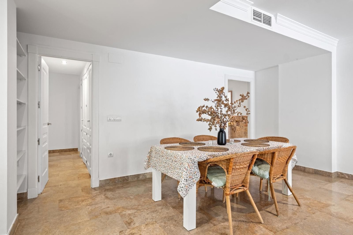 Appartement te koop in The Golden Mile | 3 slaapkamers H5104213