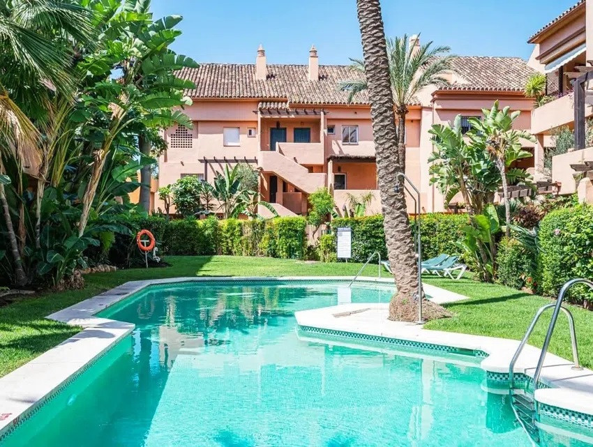 Appartement te koop in The Golden Mile | 2 slaapkamers H5109697