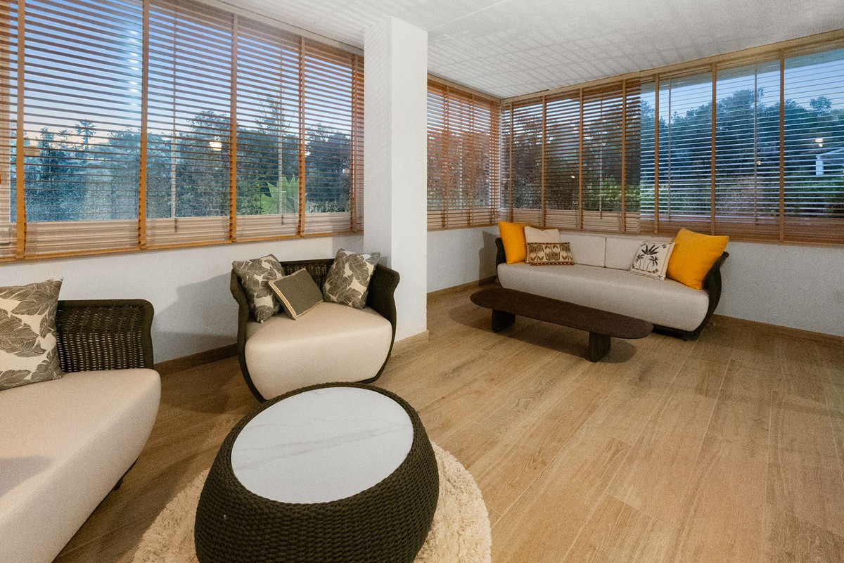 Appartement te koop in The Golden Mile | 3 slaapkamers H5124316