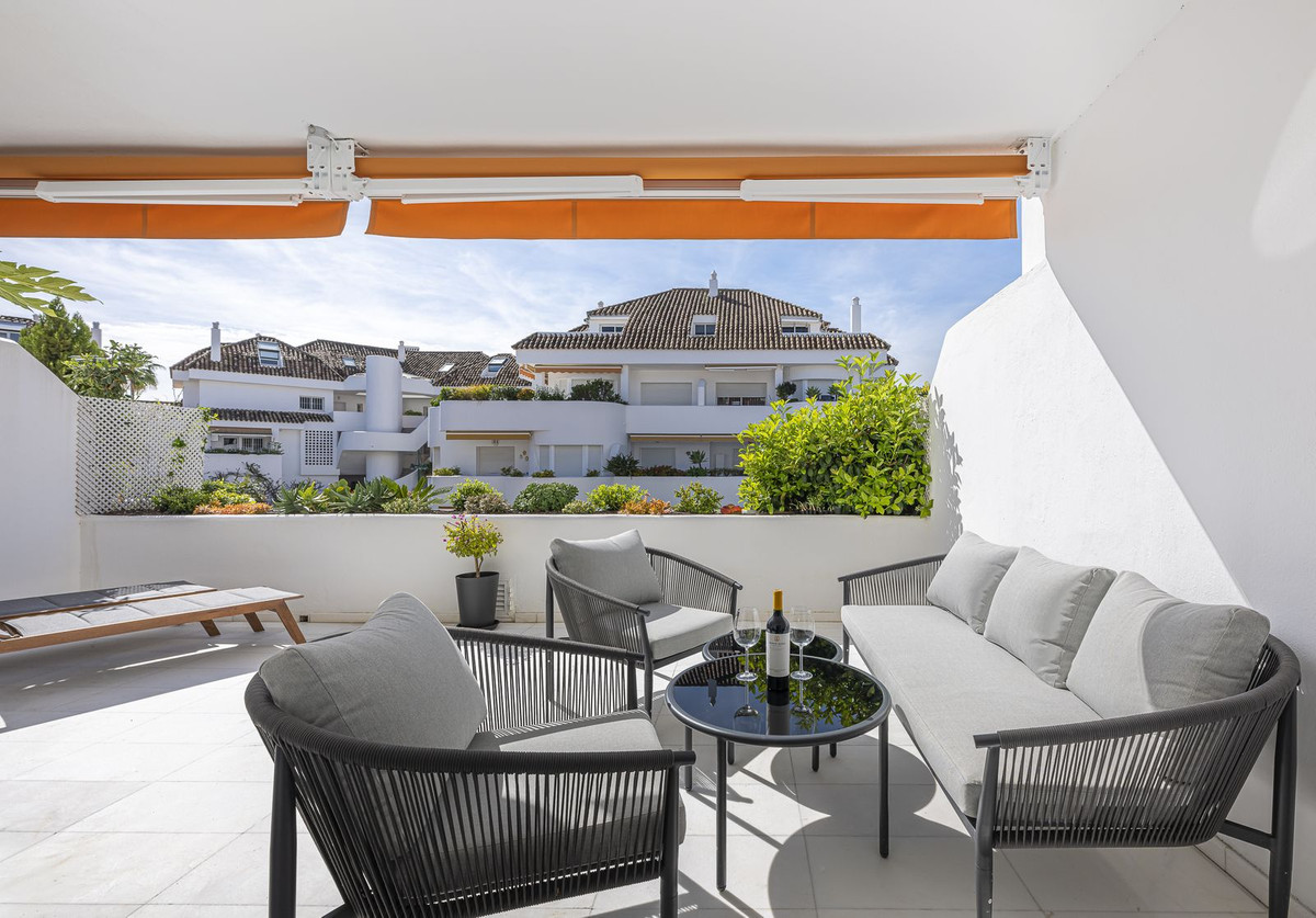 Appartement te koop in The Golden Mile | 1 slaapkamers H5127265