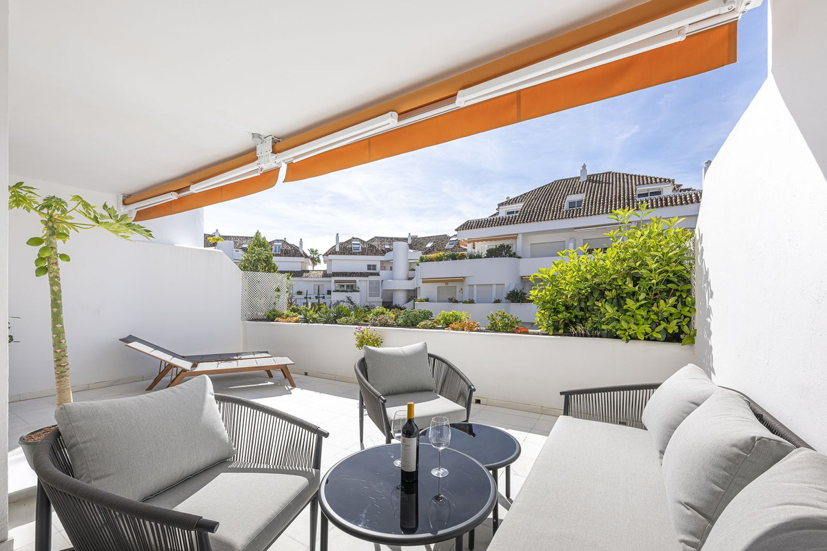 Appartement te koop in The Golden Mile | 1 slaapkamers H5127265