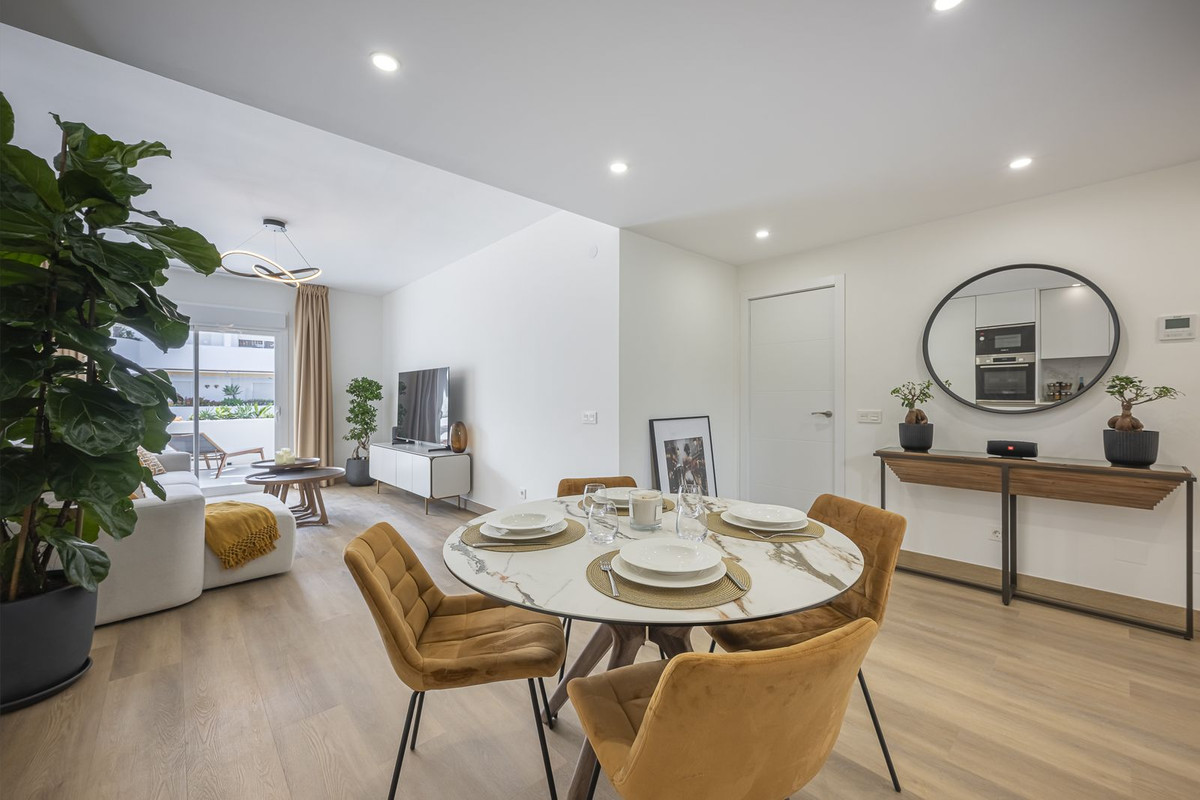 Appartement te koop in The Golden Mile | 1 slaapkamers H5127265