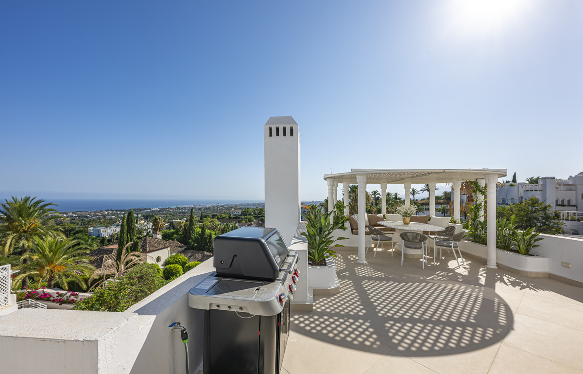 Apartment for sale in The Golden Mile | 3 bedrooms H5129248