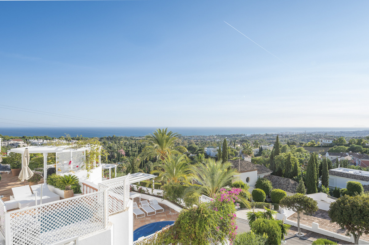 Apartment for sale in The Golden Mile | 3 bedrooms H5129248