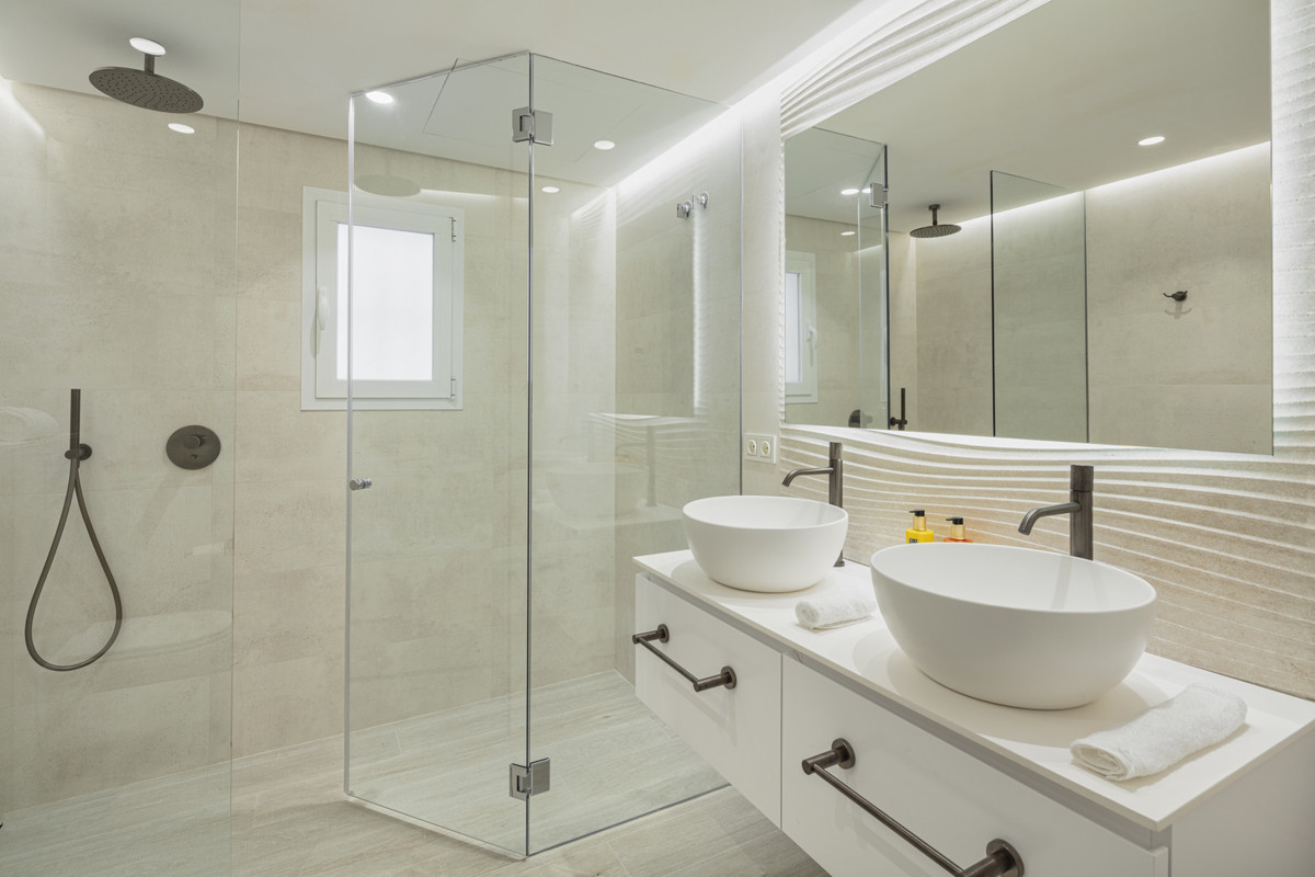 Apartment for sale in The Golden Mile | 3 bedrooms H5129314