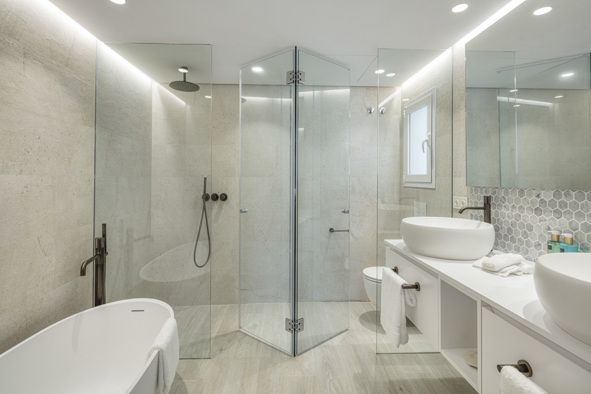 Apartment for sale in The Golden Mile | 3 bedrooms H5129314