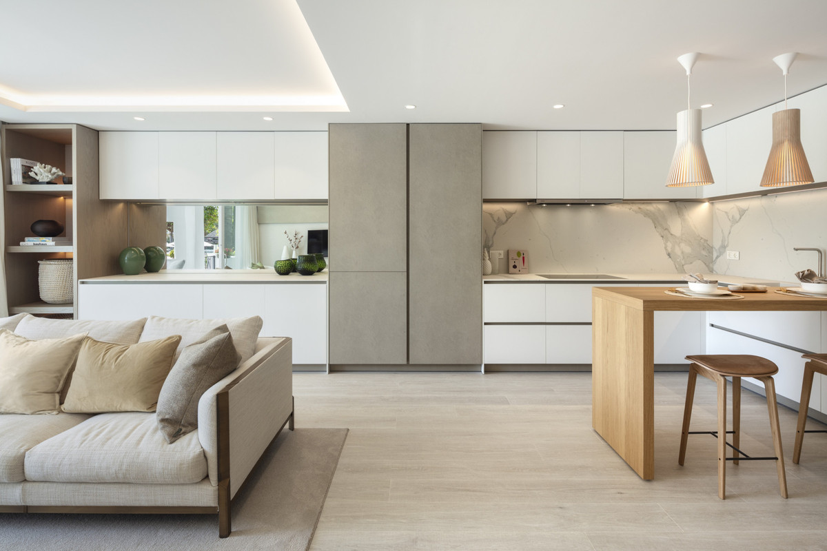 Apartment for sale in The Golden Mile | 3 bedrooms H5129314
