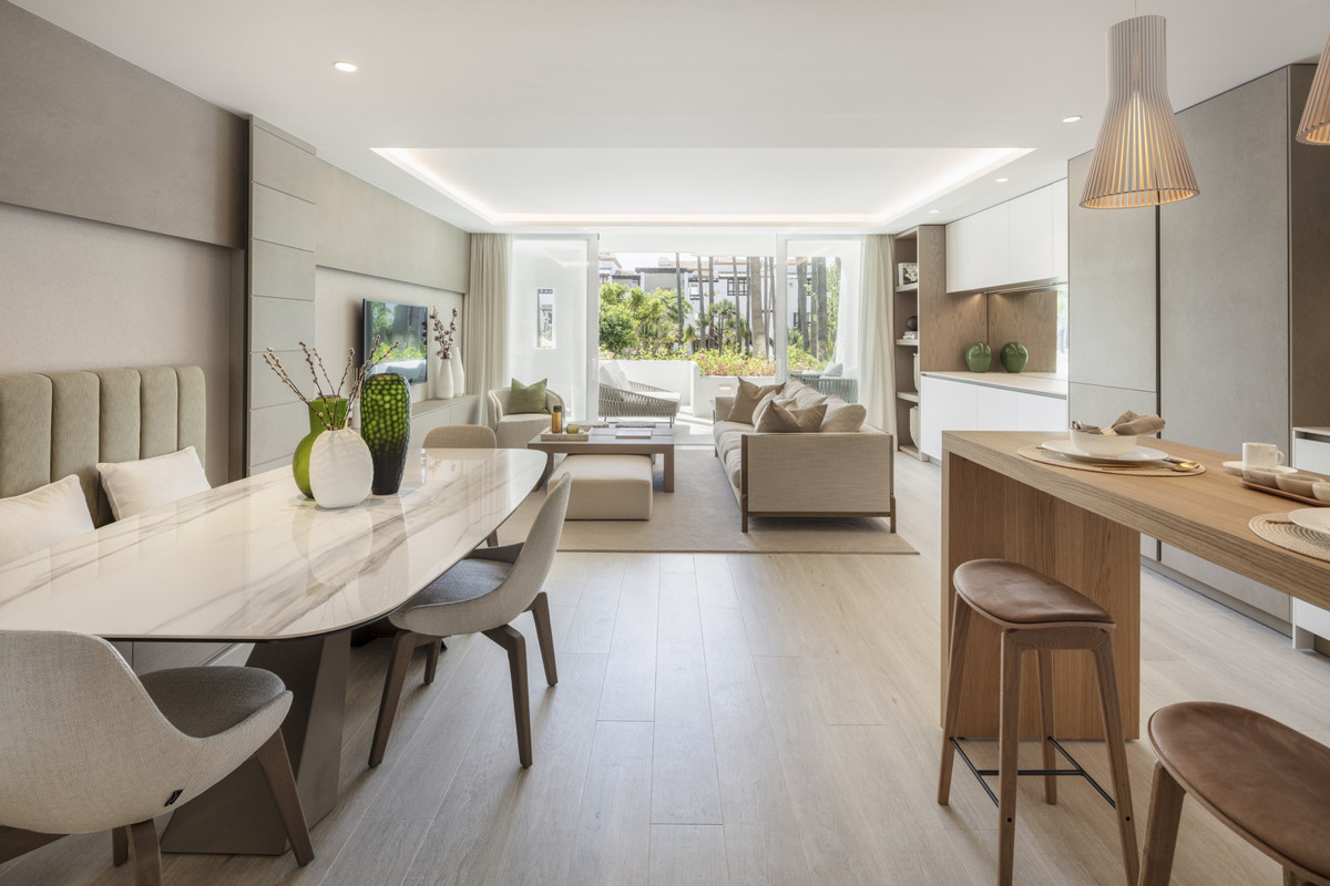 Apartment for sale in The Golden Mile | 3 bedrooms H5129314