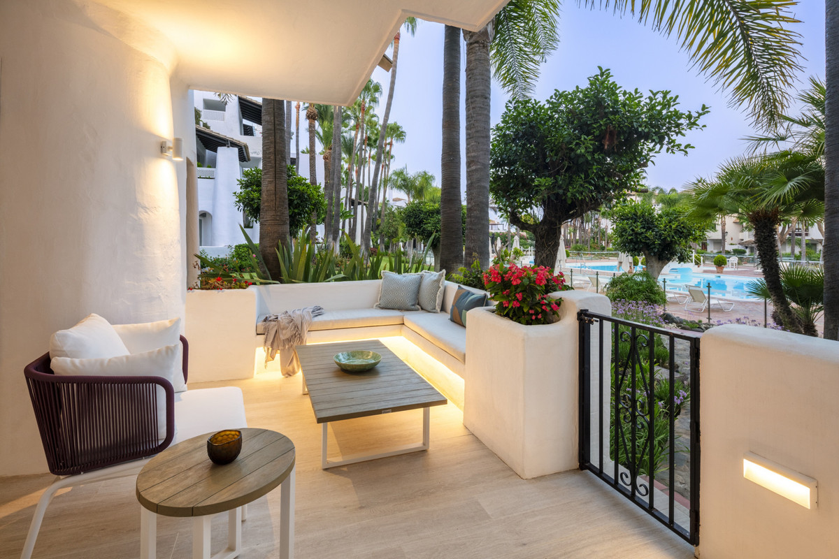 Apartment for sale in The Golden Mile | 3 bedrooms H5129314