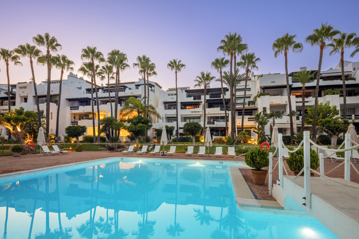 Apartment for sale in The Golden Mile | 3 bedrooms H5129314