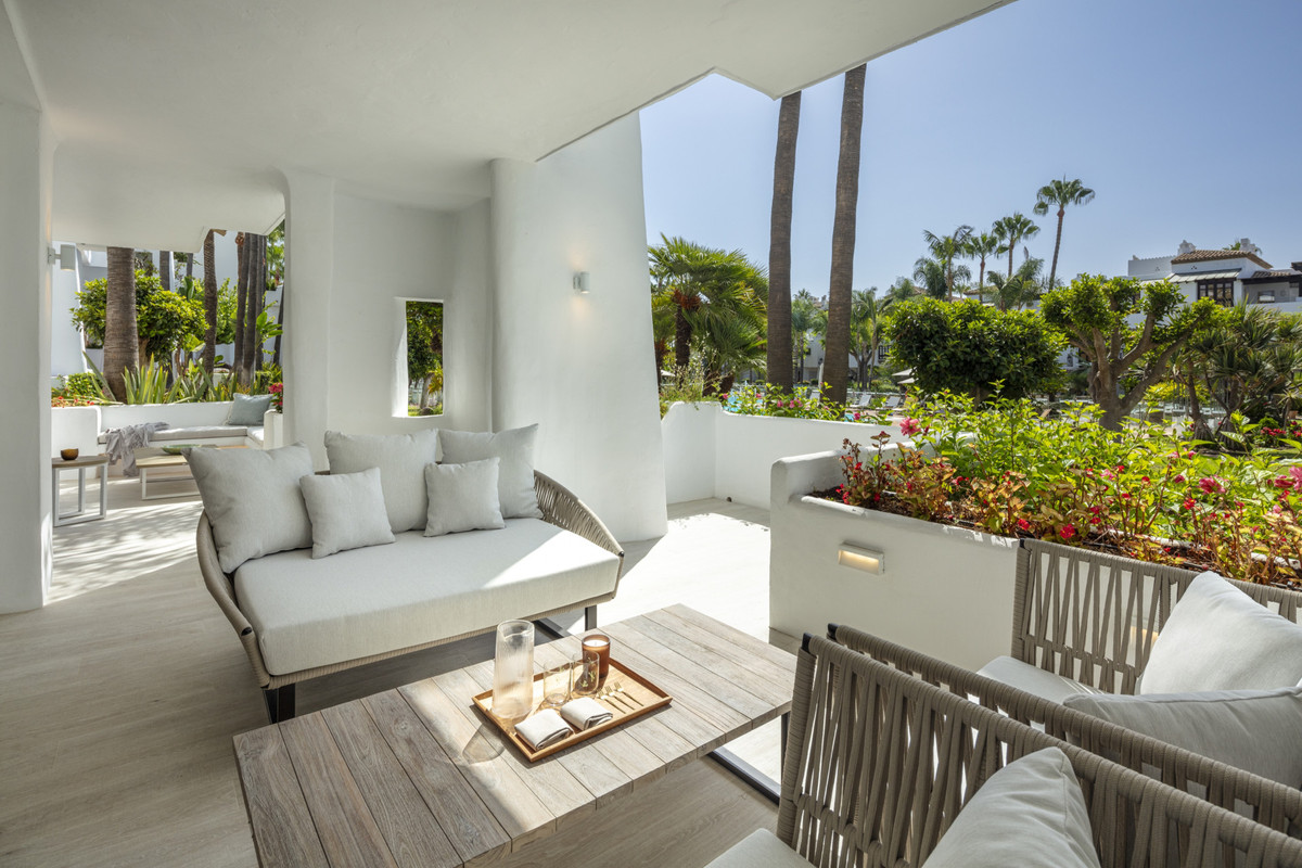 Apartment for sale in The Golden Mile | 3 bedrooms H5129314
