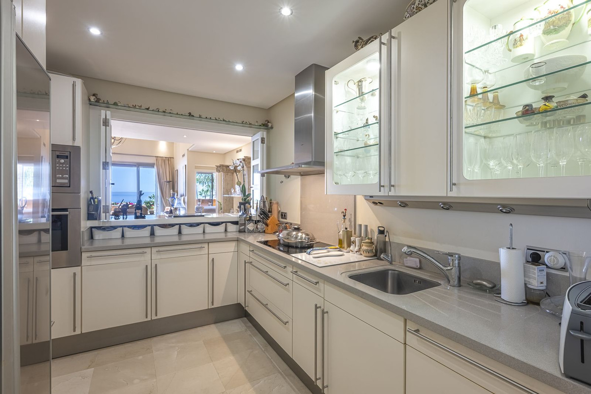 Penthouse for sale in The Golden Mile | 3 bedrooms H5131510
