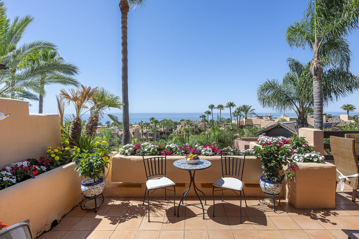 Penthouse for sale in The Golden Mile | 3 bedrooms H5131510