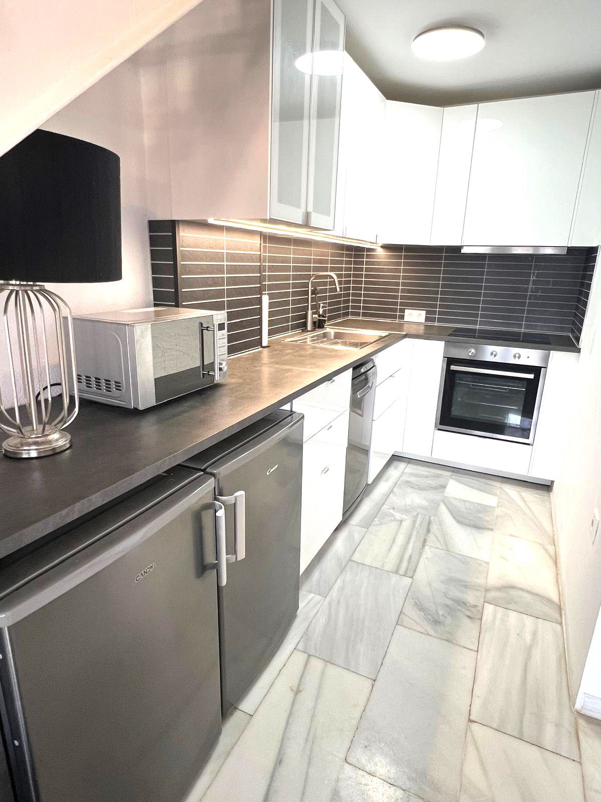 Duplex te koop in The Golden Mile | 2 slaapkamers H5135311