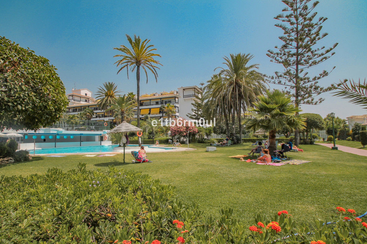 Appartement te koop in The Golden Mile | 1 slaapkamers H5139157