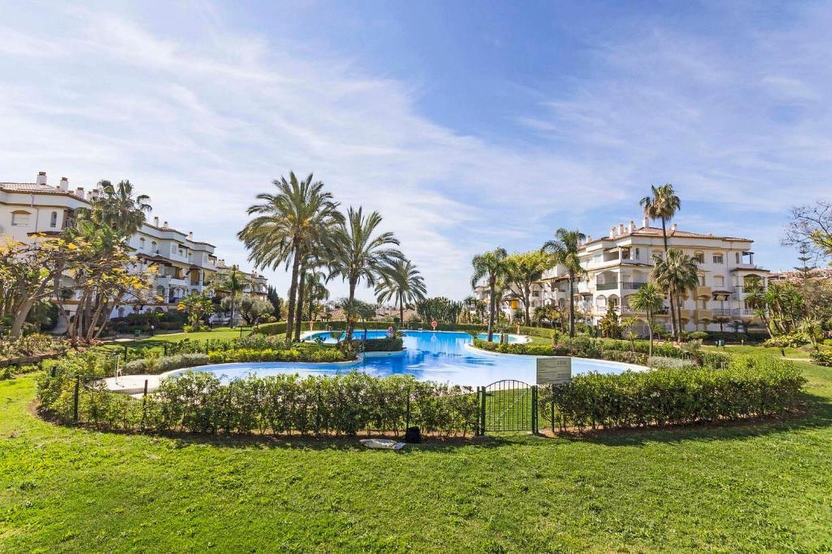 Duplex te koop in The Golden Mile | 3 slaapkamers H5142550