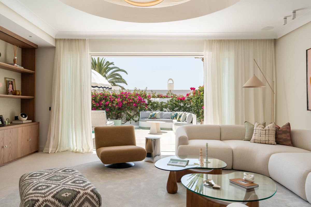 Appartement te koop in The Golden Mile | 3 slaapkamers H5143663