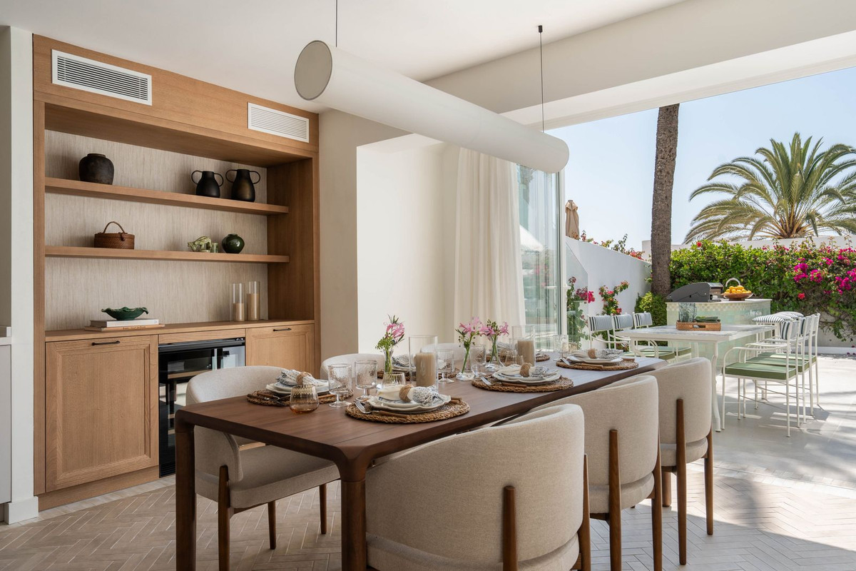 Appartement te koop in The Golden Mile | 3 slaapkamers H5143663