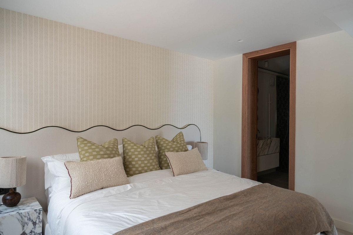 Appartement te koop in The Golden Mile | 3 slaapkamers H5143663