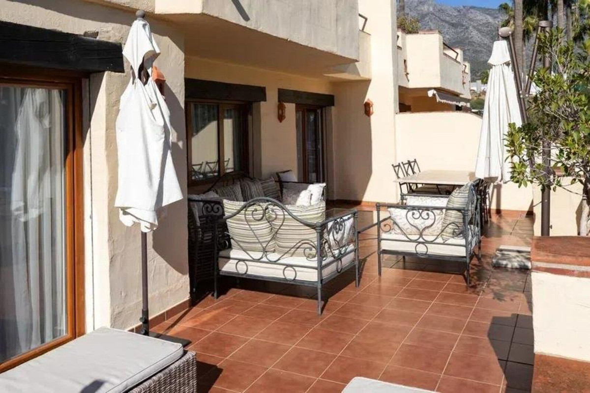 Appartement te koop in The Golden Mile | 3 slaapkamers H5146921