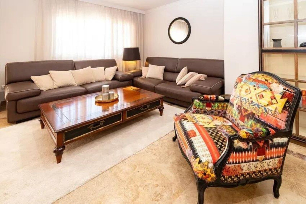 Appartement te koop in The Golden Mile | 3 slaapkamers H5146921