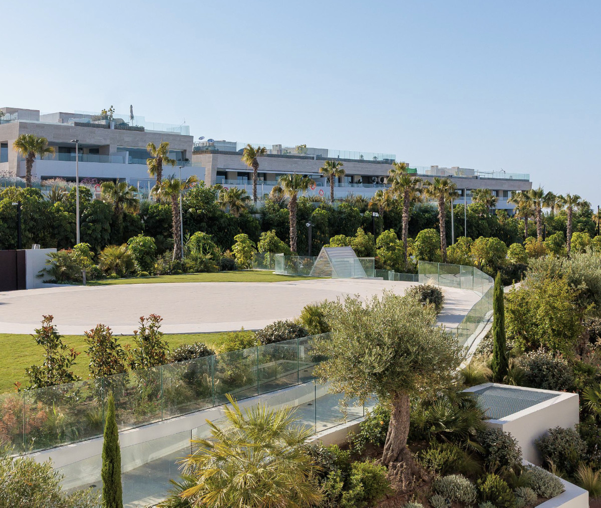 Appartement te koop in The Golden Mile | 3 slaapkamers H5147437