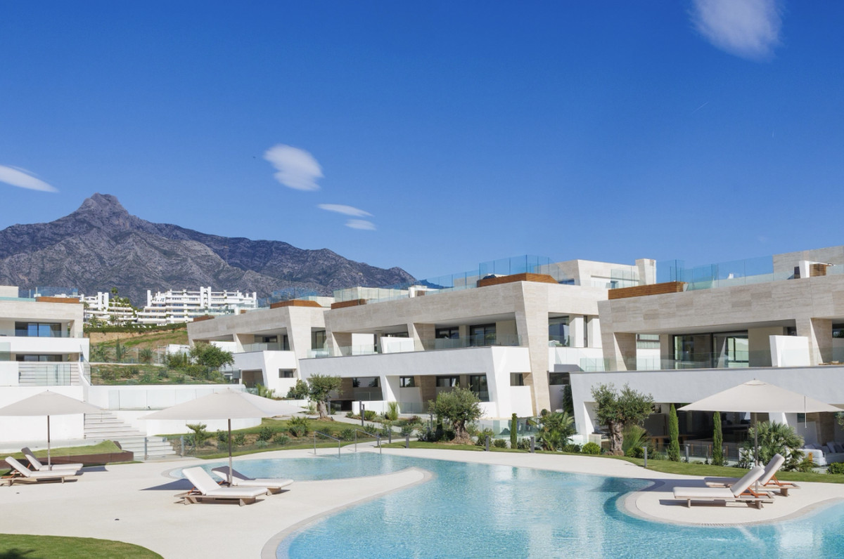 Appartement te koop in The Golden Mile | 3 slaapkamers H5147437