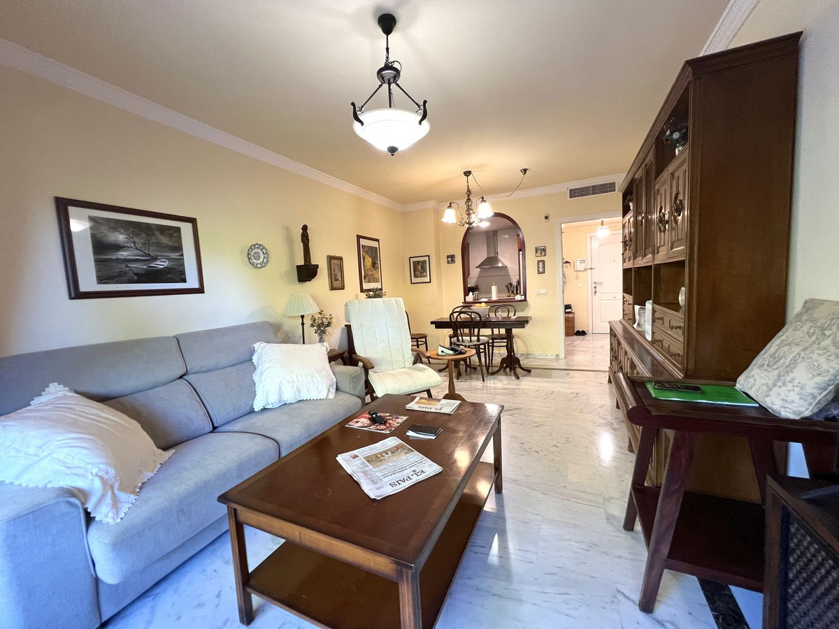 Appartement te koop in The Golden Mile | 1 slaapkamers H5148733