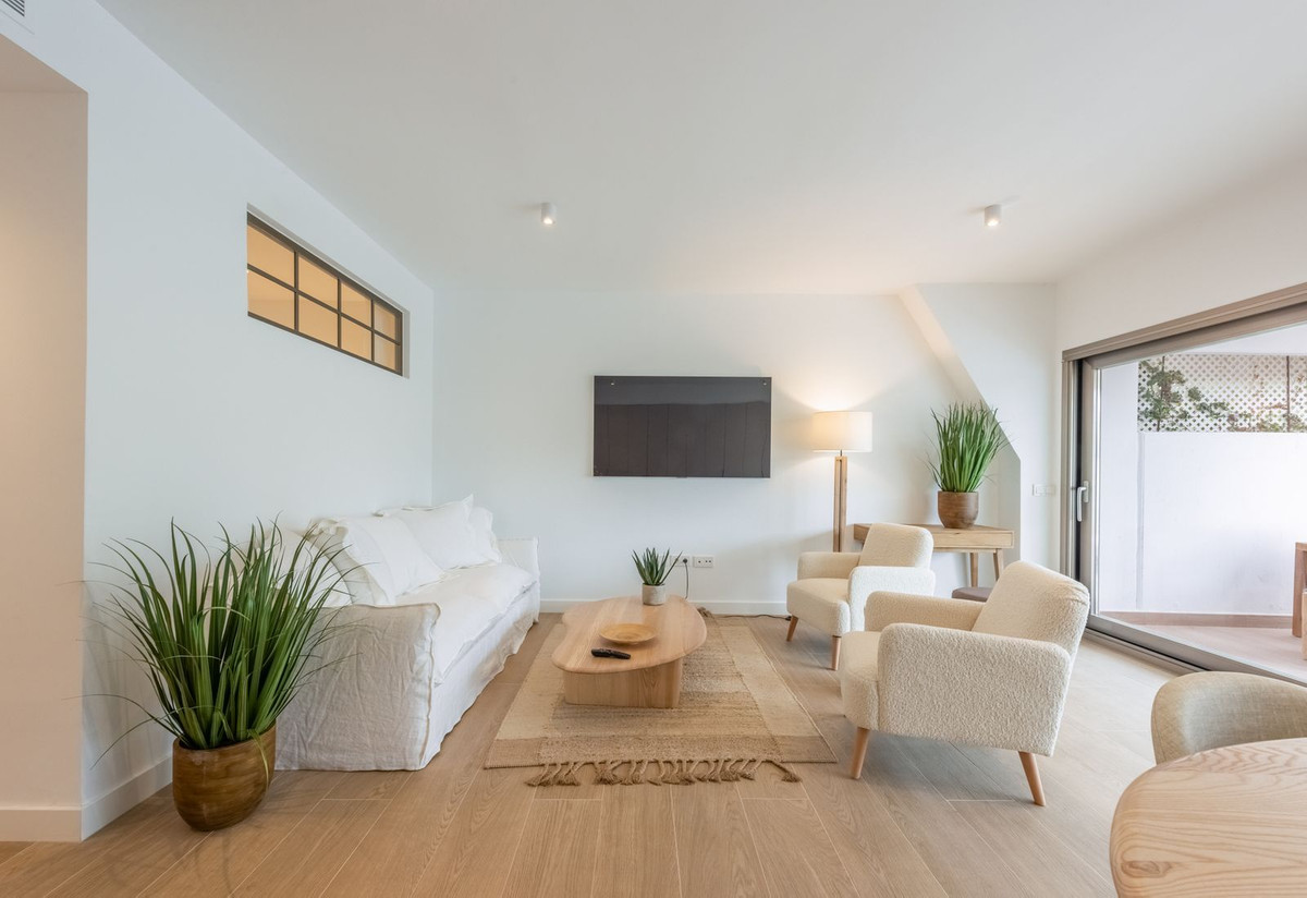 Appartement te koop in The Golden Mile | 2 slaapkamers H5150473