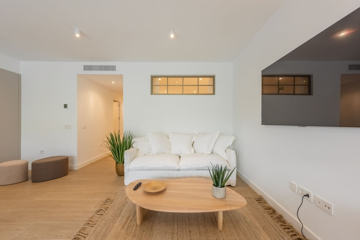 Appartement te koop in The Golden Mile | 2 slaapkamers H5150473