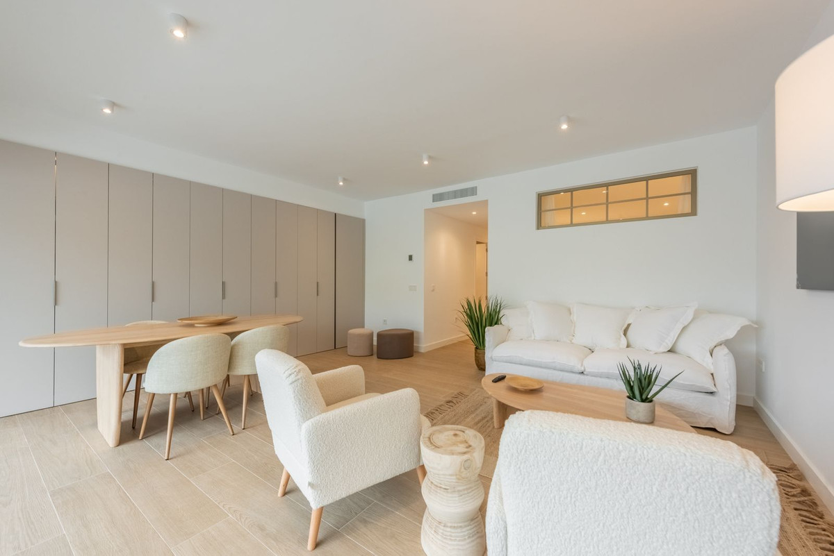 Appartement te koop in The Golden Mile | 2 slaapkamers H5150473