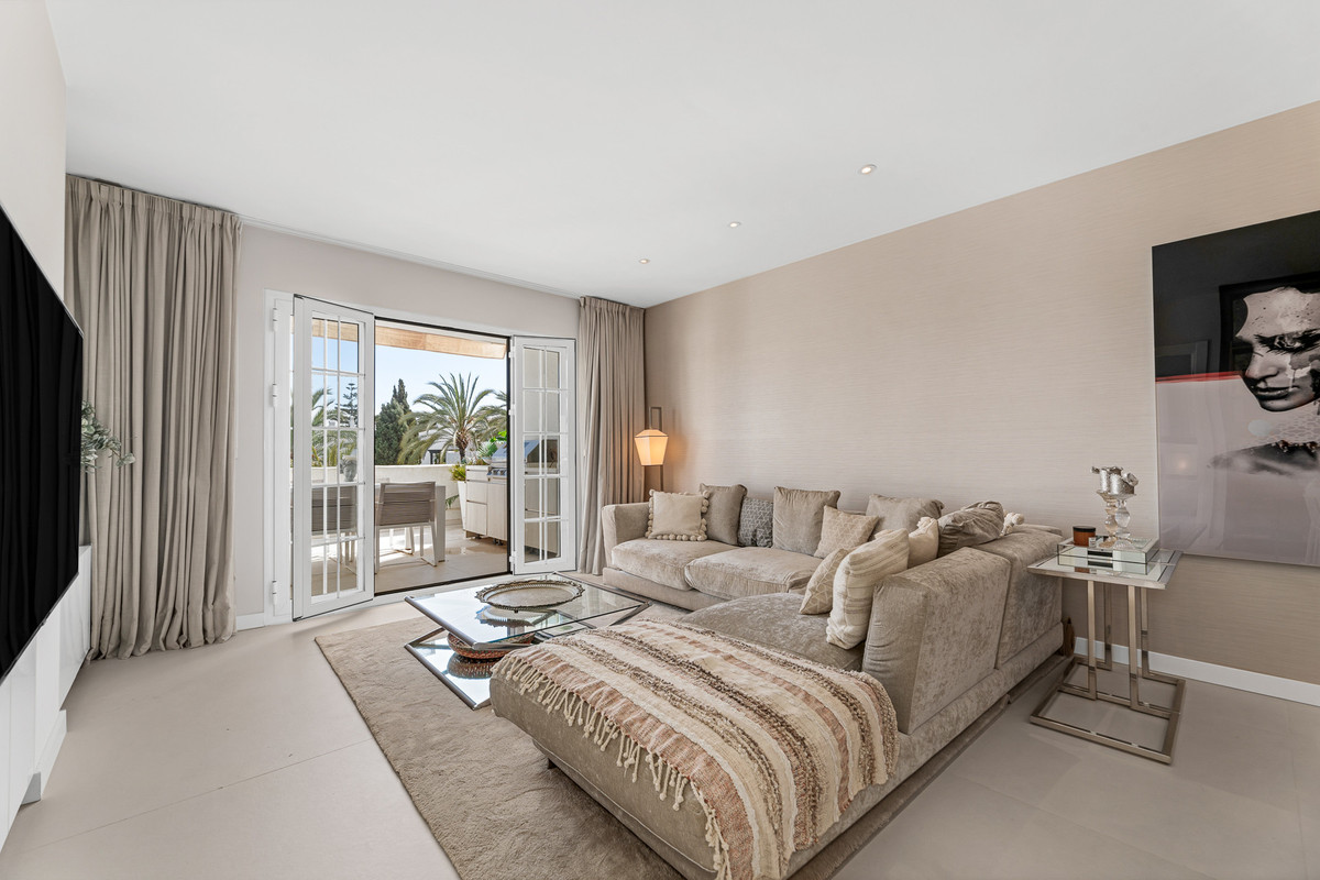 Appartement te koop in The Golden Mile | 3 slaapkamers H5153197