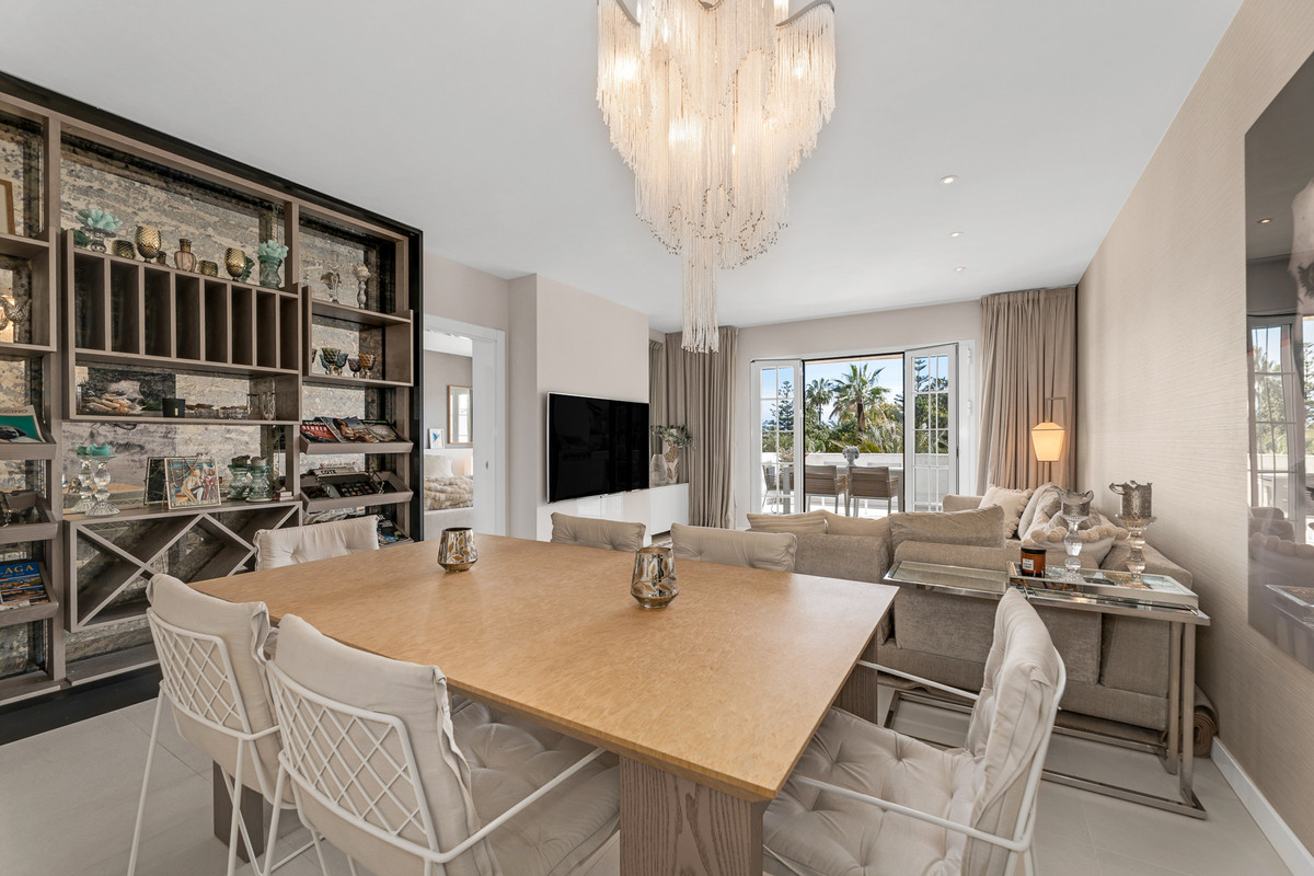 Appartement te koop in The Golden Mile | 3 slaapkamers H5153197