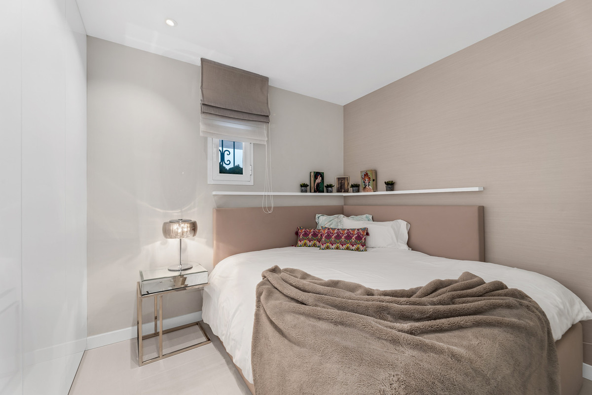 Appartement te koop in The Golden Mile | 3 slaapkamers H5153197