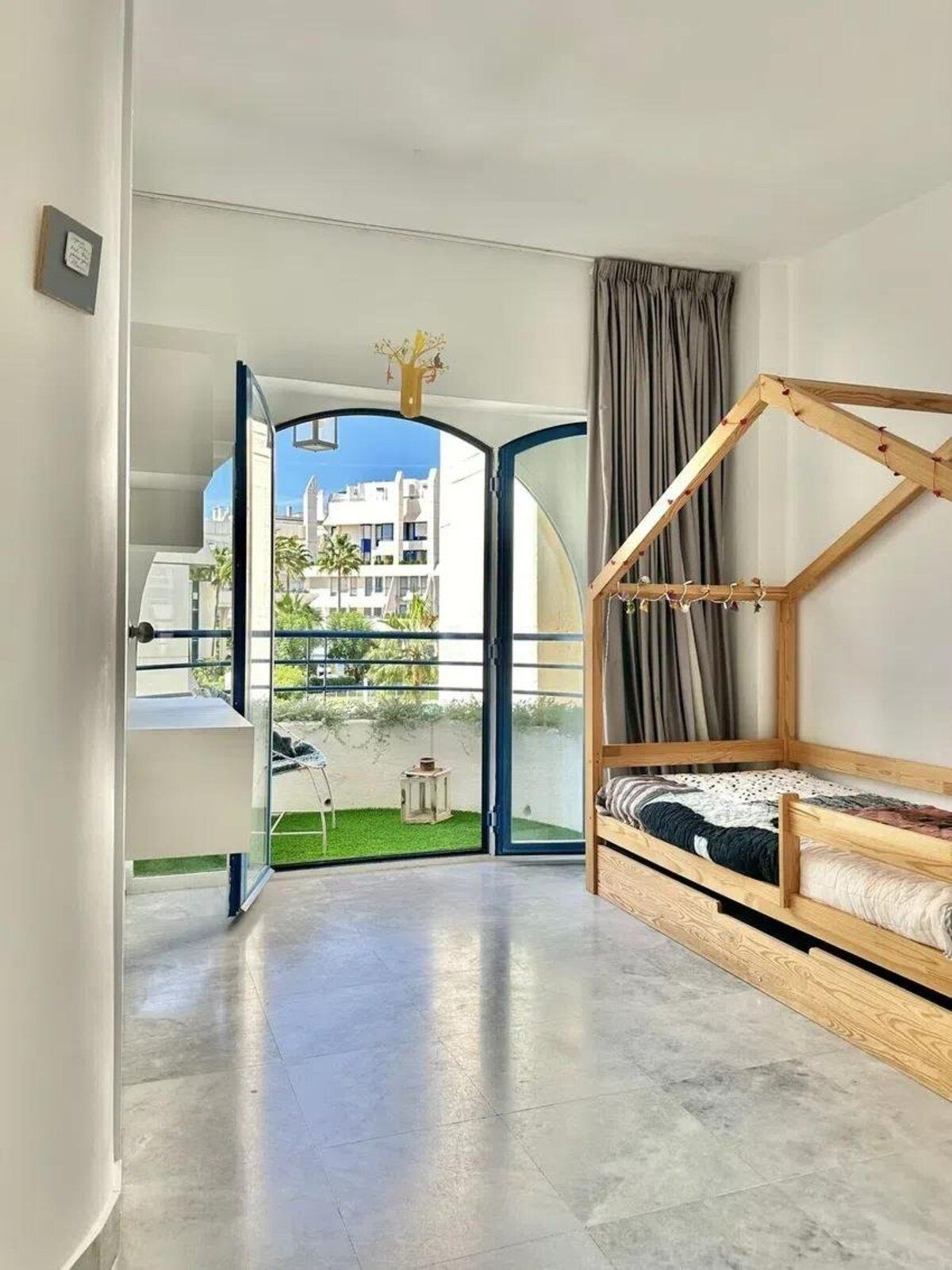 Appartement te koop in The Golden Mile | 2 slaapkamers H5160826