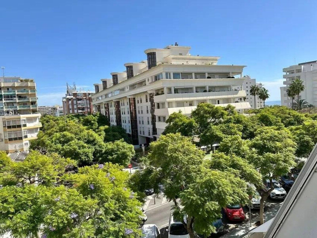 Appartement te koop in The Golden Mile | 2 slaapkamers H5160826