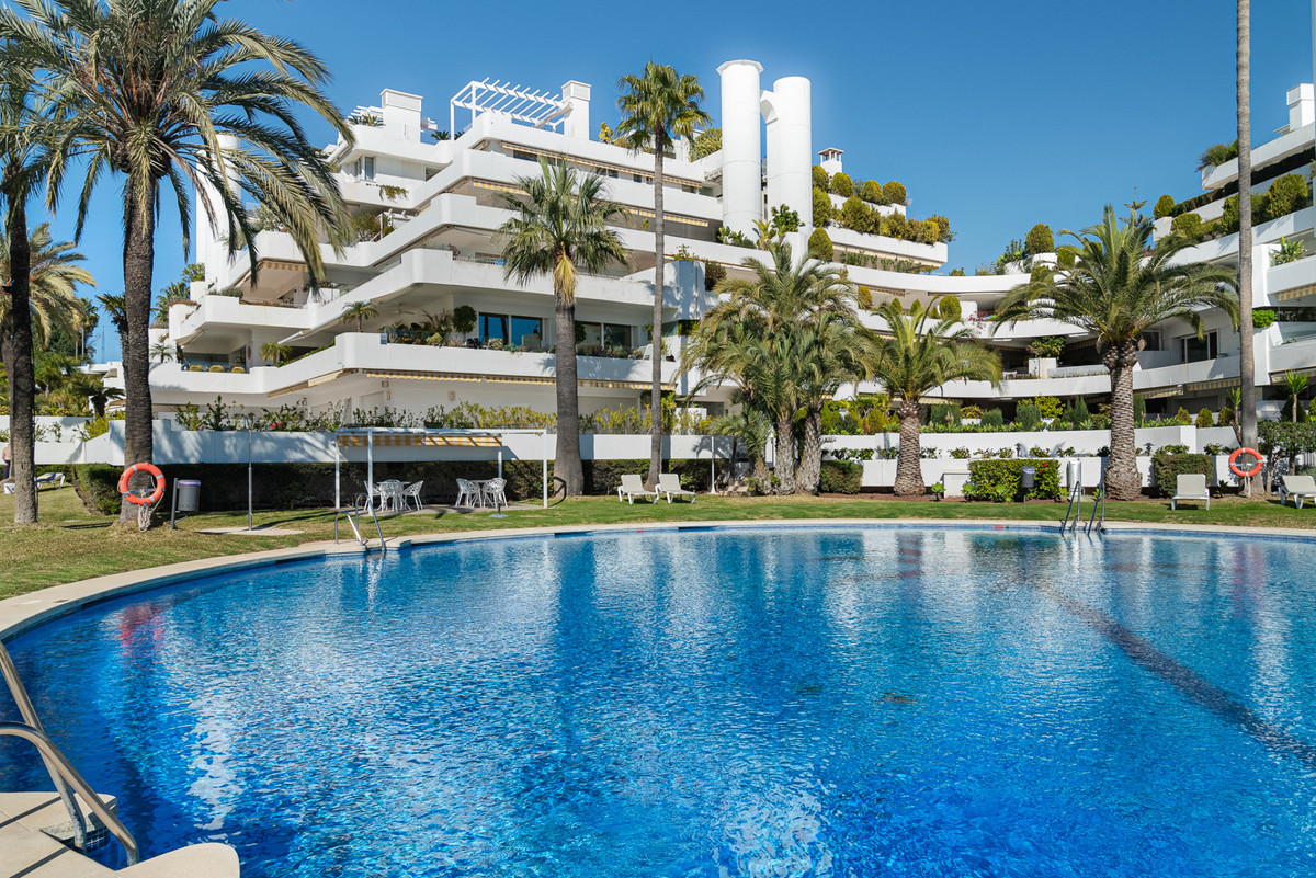 Appartement te koop in The Golden Mile | 3 slaapkamers H5161483