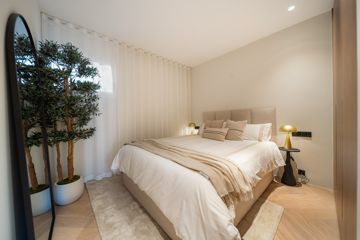 Appartement te koop in The Golden Mile | 3 slaapkamers H5161483
