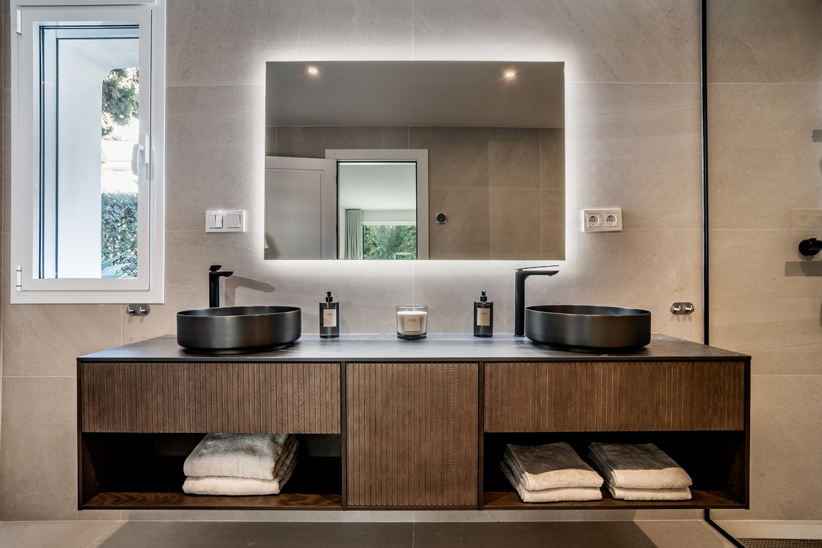 Appartement te koop in The Golden Mile | 4 slaapkamers H5209594