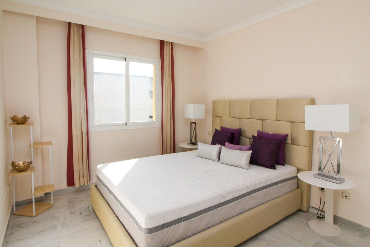 Appartement te koop in The Golden Mile | 2 slaapkamers H5233771