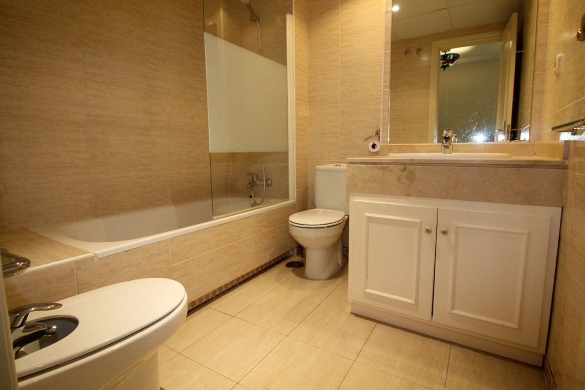 Appartement te koop in The Golden Mile | 2 slaapkamers H5233771