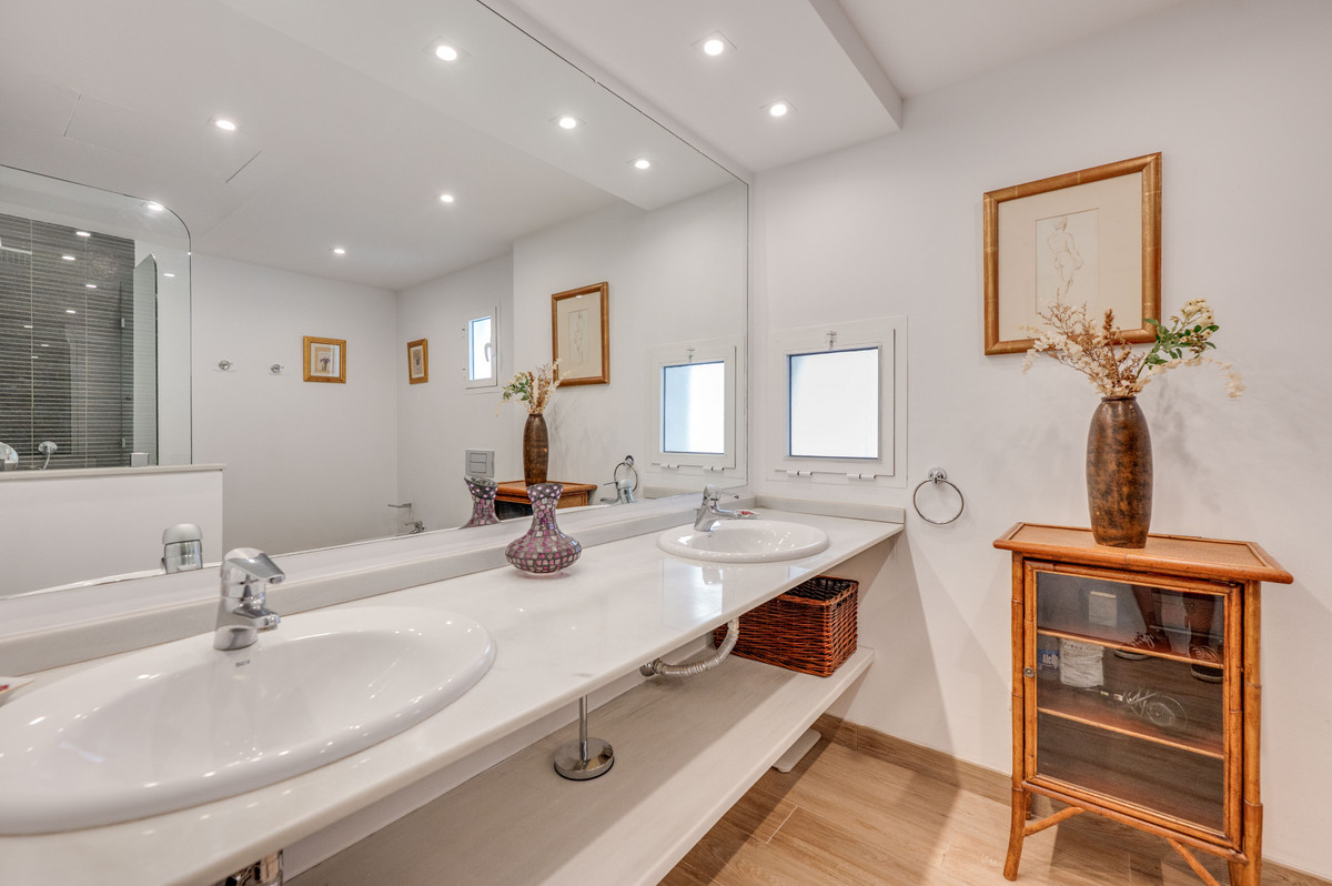 Property main view 23