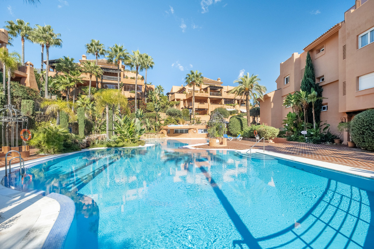 Appartement te koop in The Golden Mile | 3 slaapkamers H5236798